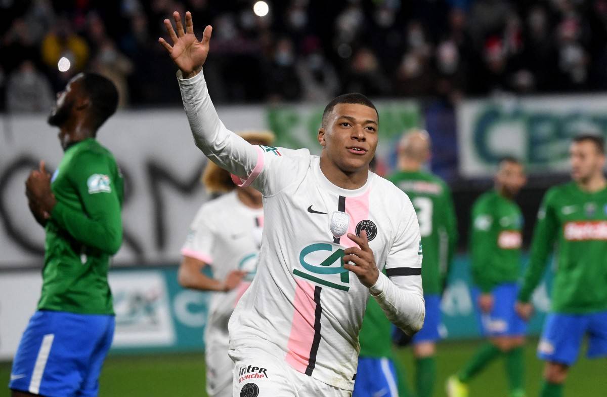 9游-风云突变！芝加哥公牛赛前外线爆发，法国杯版图或变，态度坚定，阵容厚度经受考验