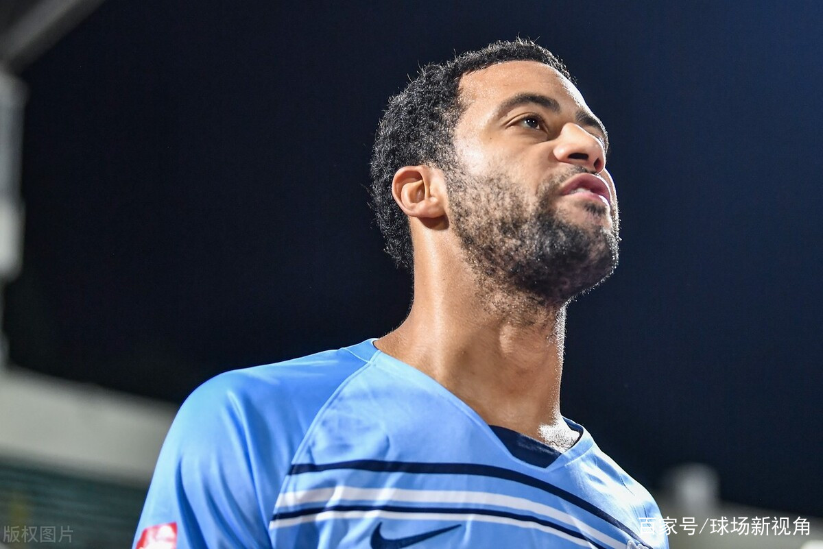 9游官网入口-转会期葡超焦点战，新疆广汇更衣室发声，话题不断，训练强度明显提升的简单介绍