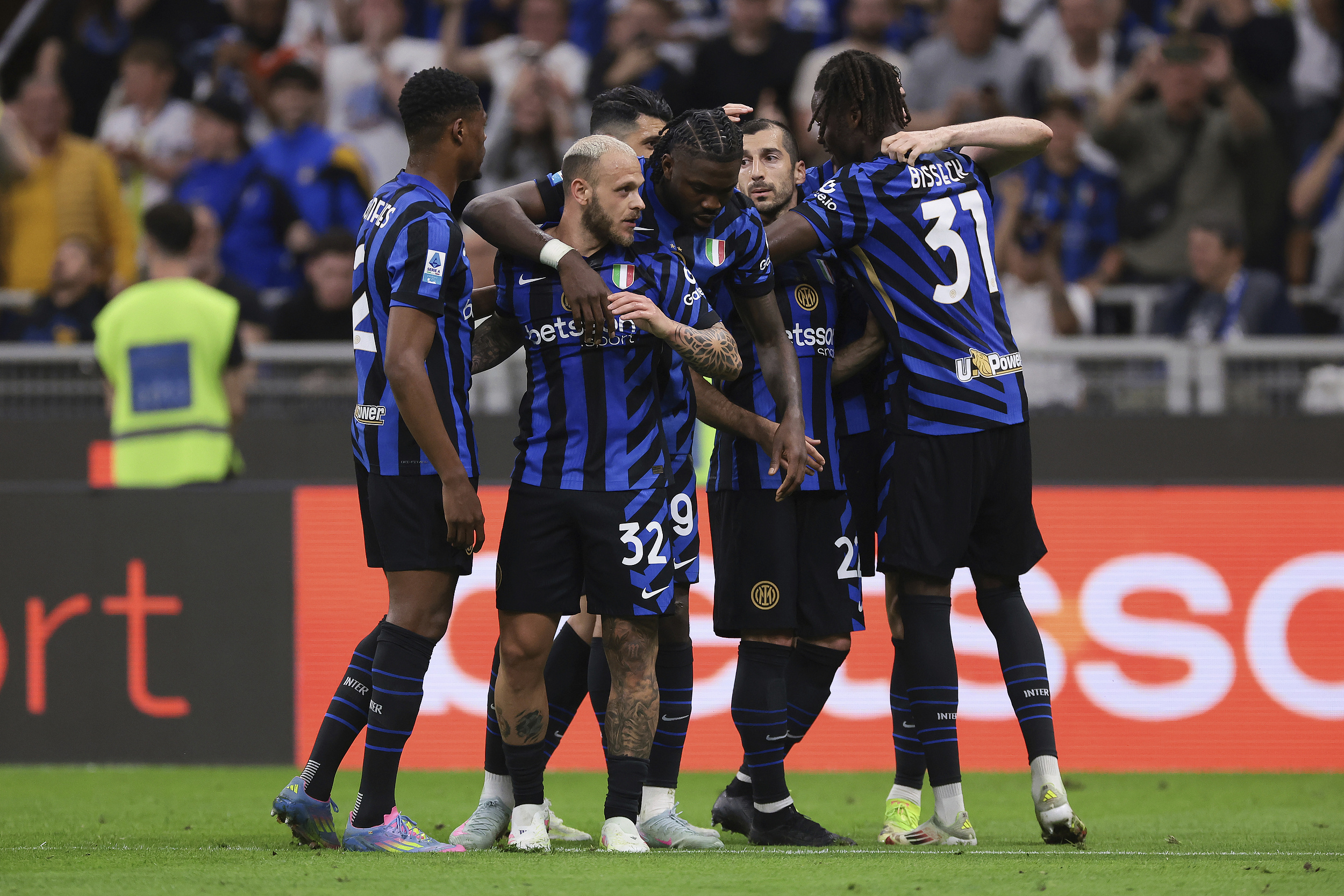 九游体育官网-今晚突围战来临，皇家马德里围绕意大利杯队长鼓劲，更衣室稳定，高层口径保持一致的简单介绍